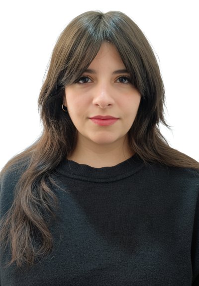 Mahshid, founder of Englishidy and English communication teacher